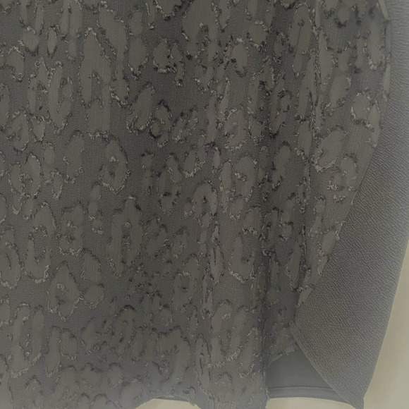 LOFT Mixed Texture Sleeveless Top Women's Small Petite NWT - Picture 3 of 9